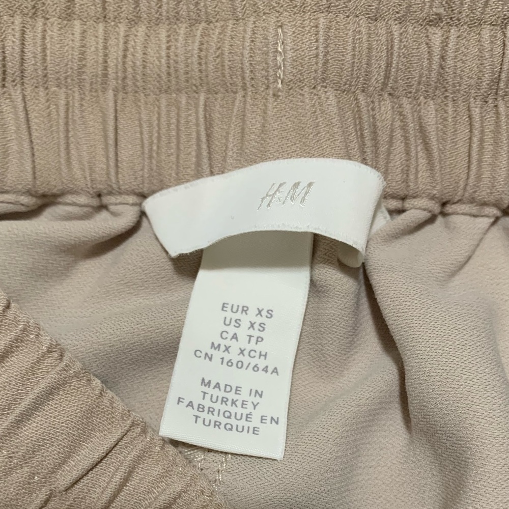 H&M Pants - Picture 3 of 6